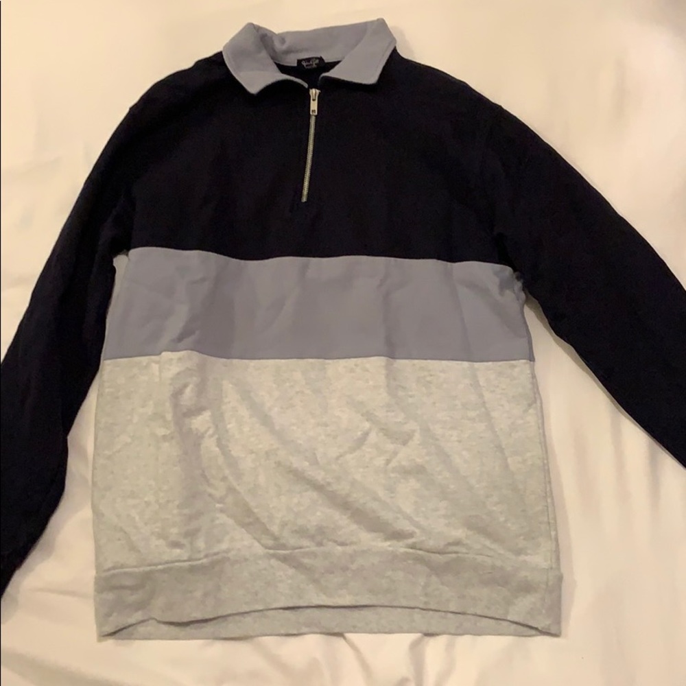 A cute brandy Melville hoodie.